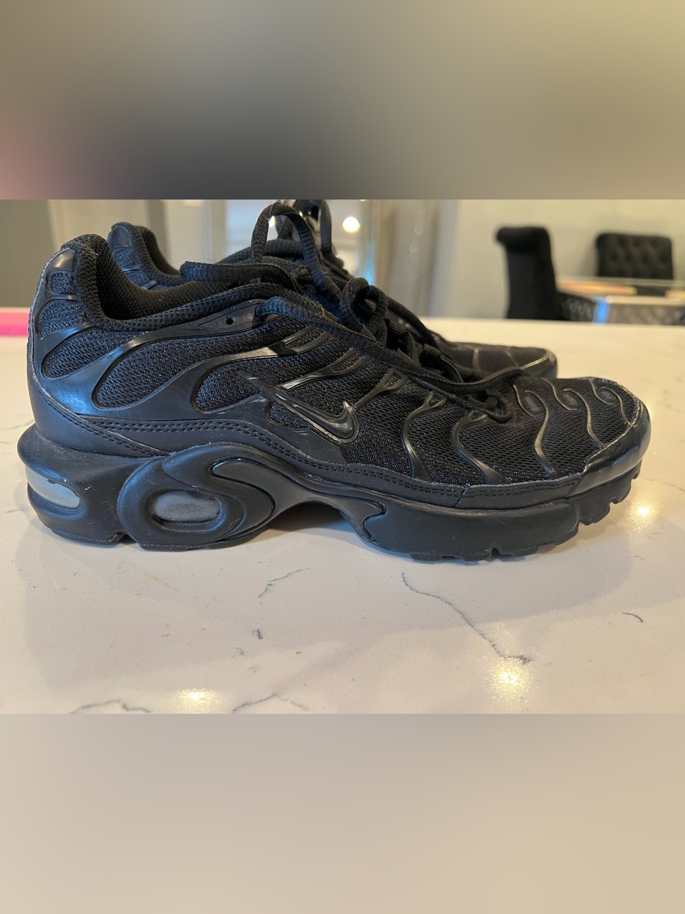 Nike All-Black Tuned Air TN Plus Sneakers